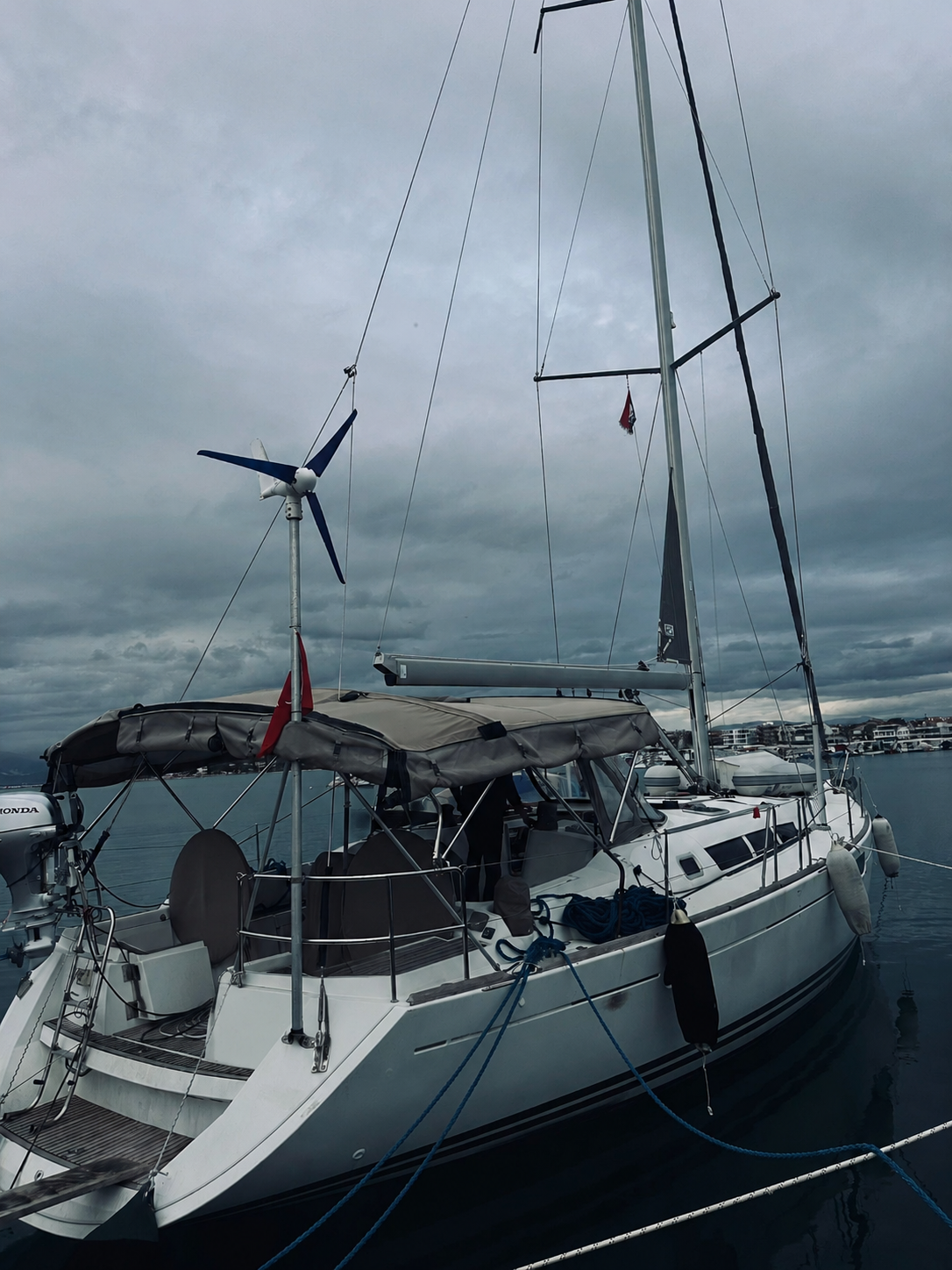 Jeanneau sun odyssey 49 yelkenli motor bakımı